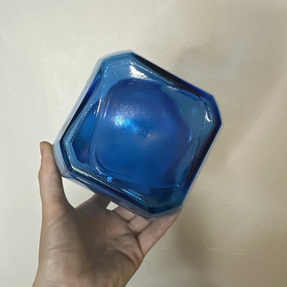 Vintage Collectible Anchor‎ Hocking Cobalt Blue Apothocary Glass Jar with Lid
